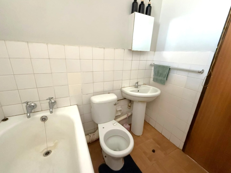 1 Bedroom Property for Sale in Westdene Free State